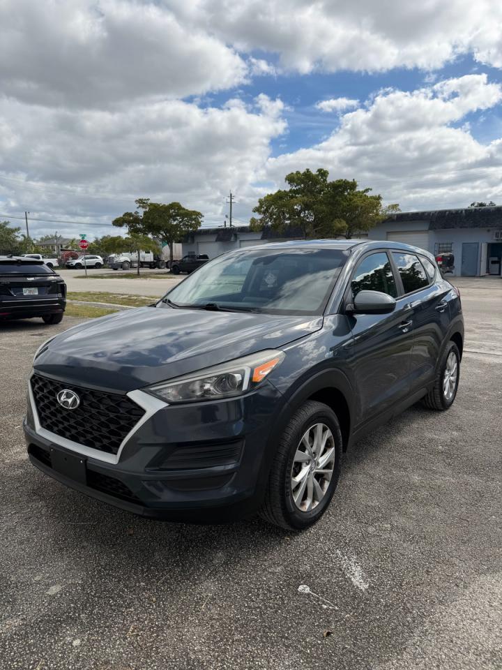 2019 Hyundai Tucson Se - Image 2