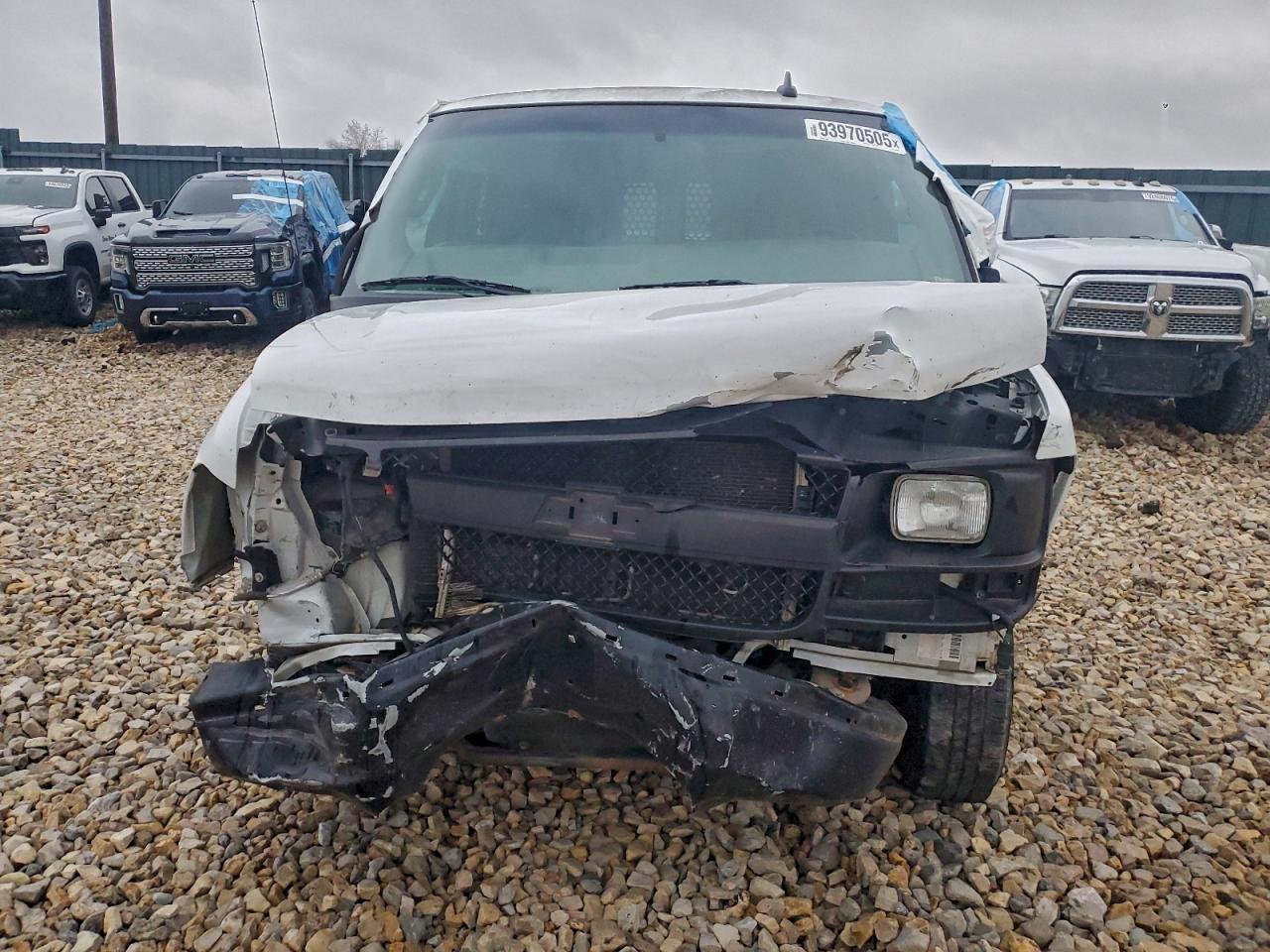 2017 Chevrolet Express G3500 - Фото 5