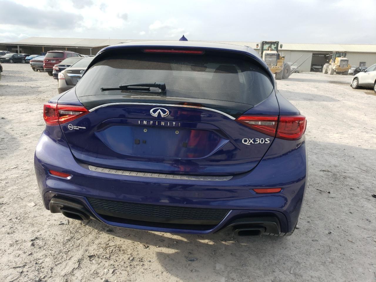2017 Infiniti Qx30 Base - Фото 6