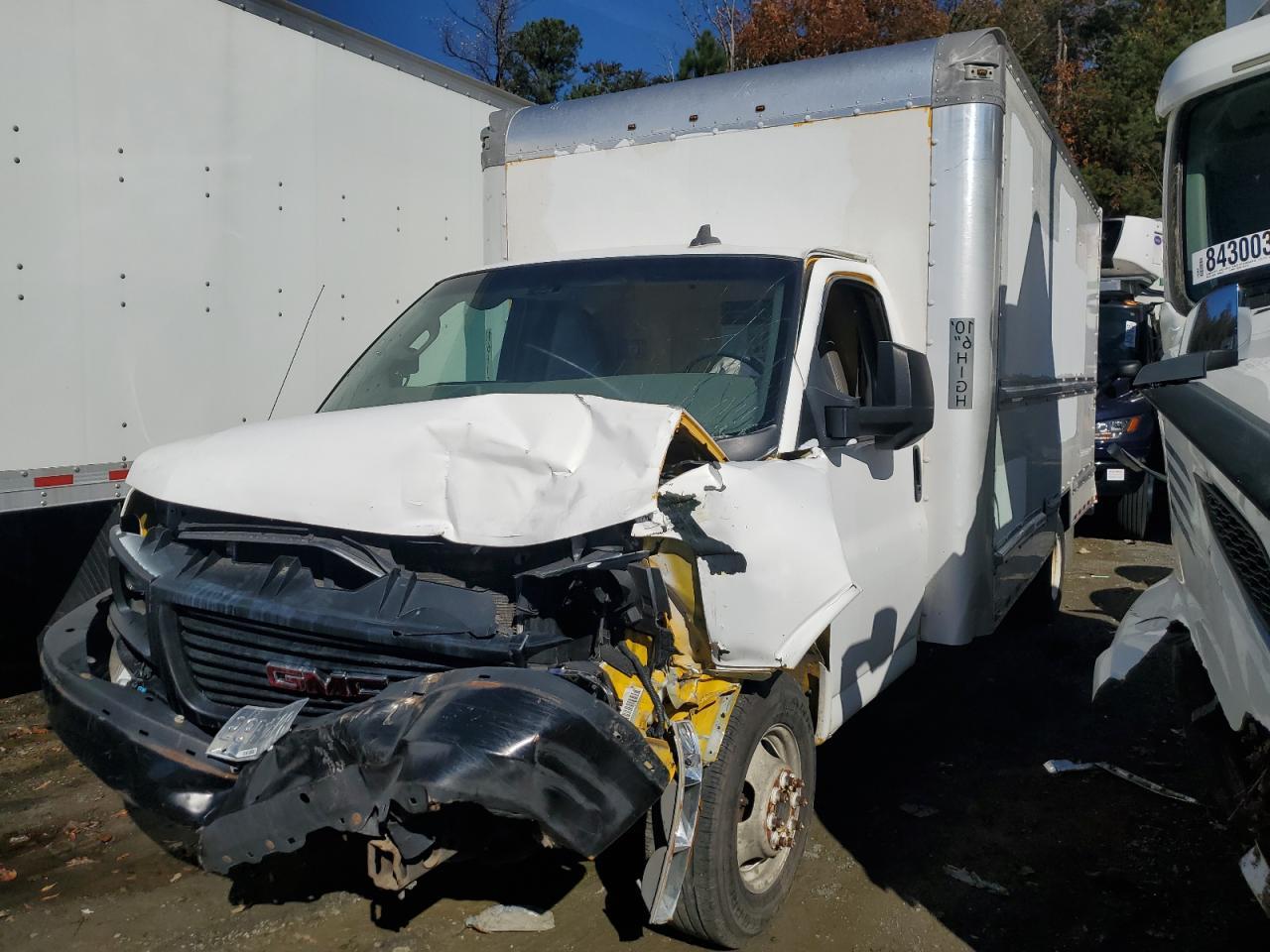 2017 GMC Savana Box Truck - Image 3