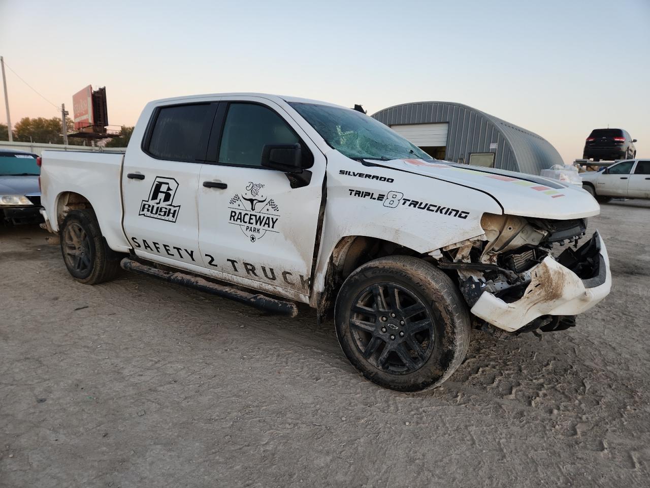 2022 Chevrolet Silverado Ltd K1500 Custom - Фото 4