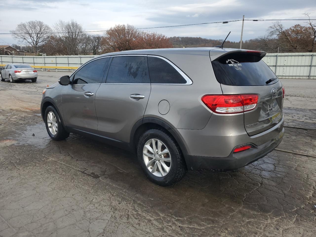 2016 Kia Sorento L - Фото 2