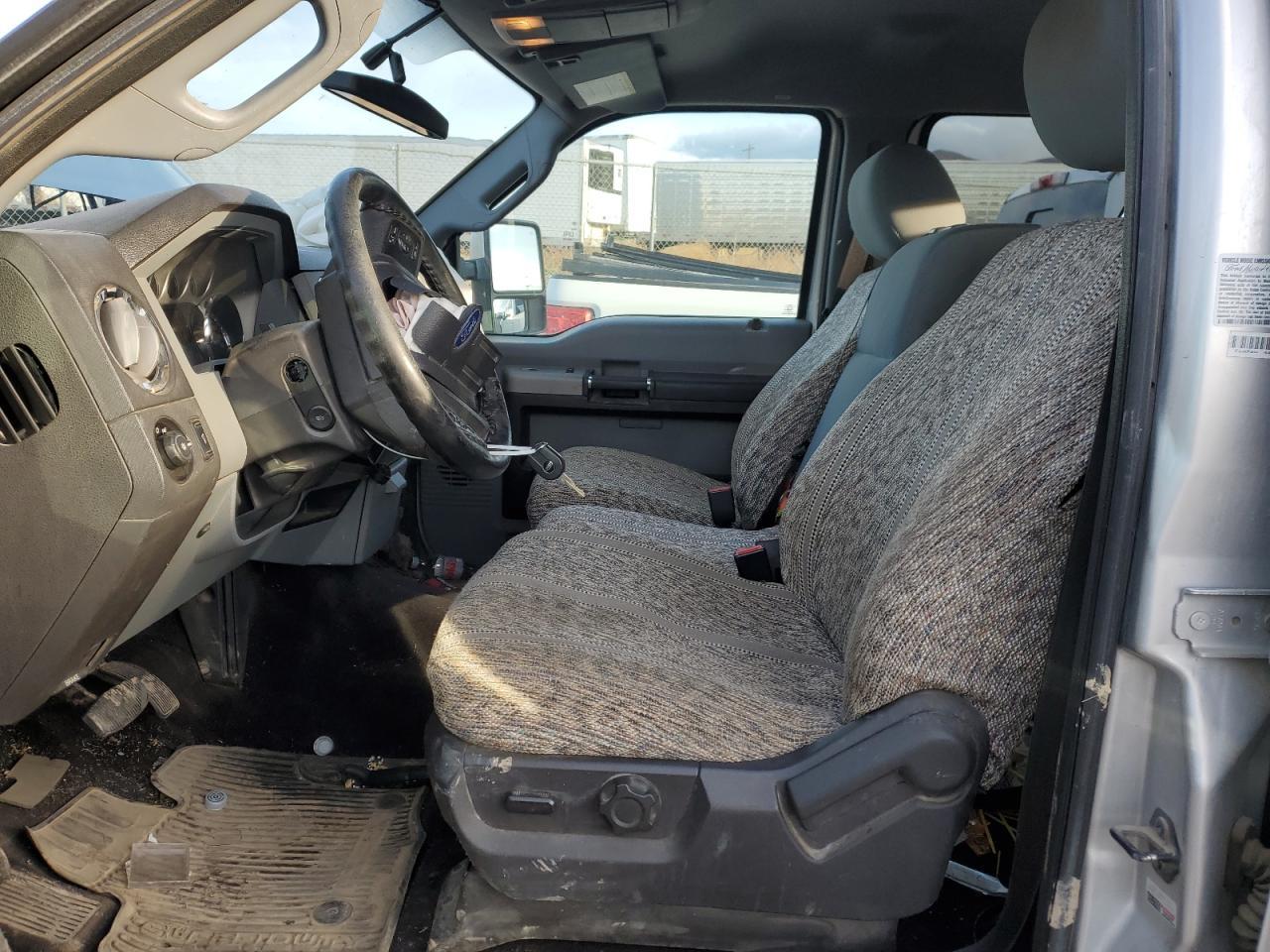 2015 Ford F350 Super Duty - Фото 7