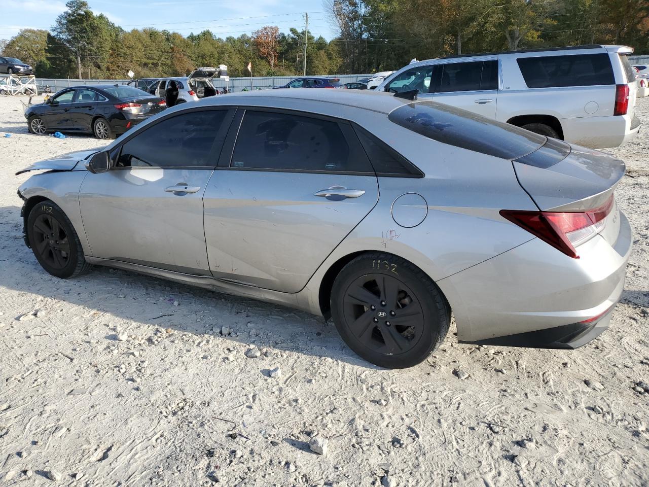 2021 Hyundai Elantra Sel - Фото 2