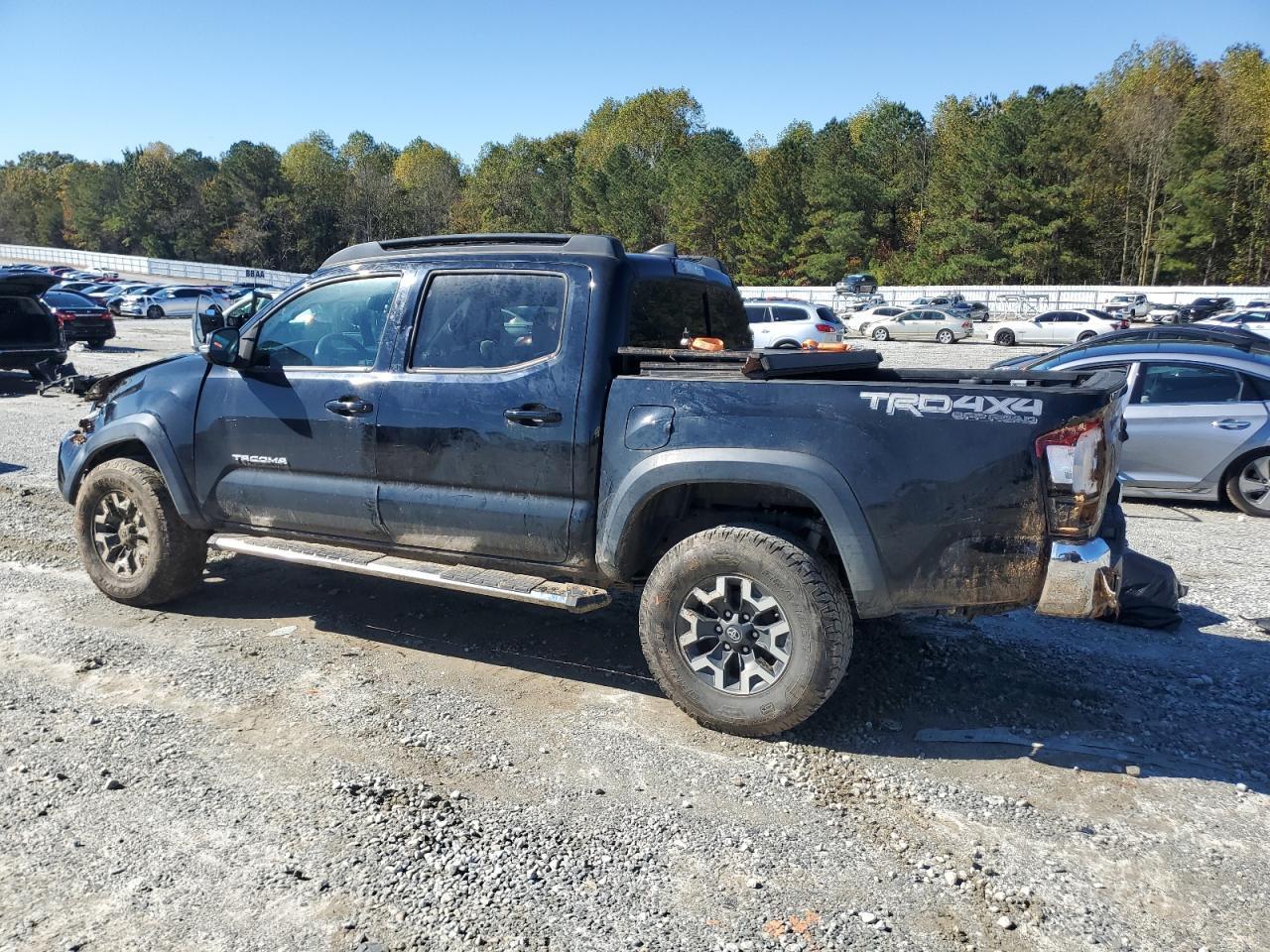 2019 Toyota Tacoma - Image 2
