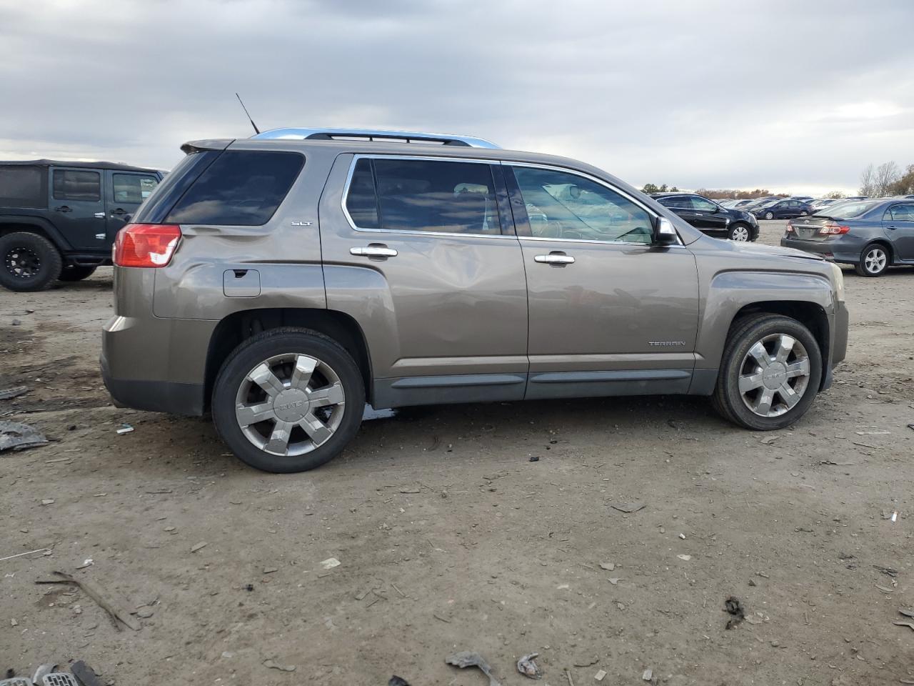 2012 GMC Terrain Slt - Image 3