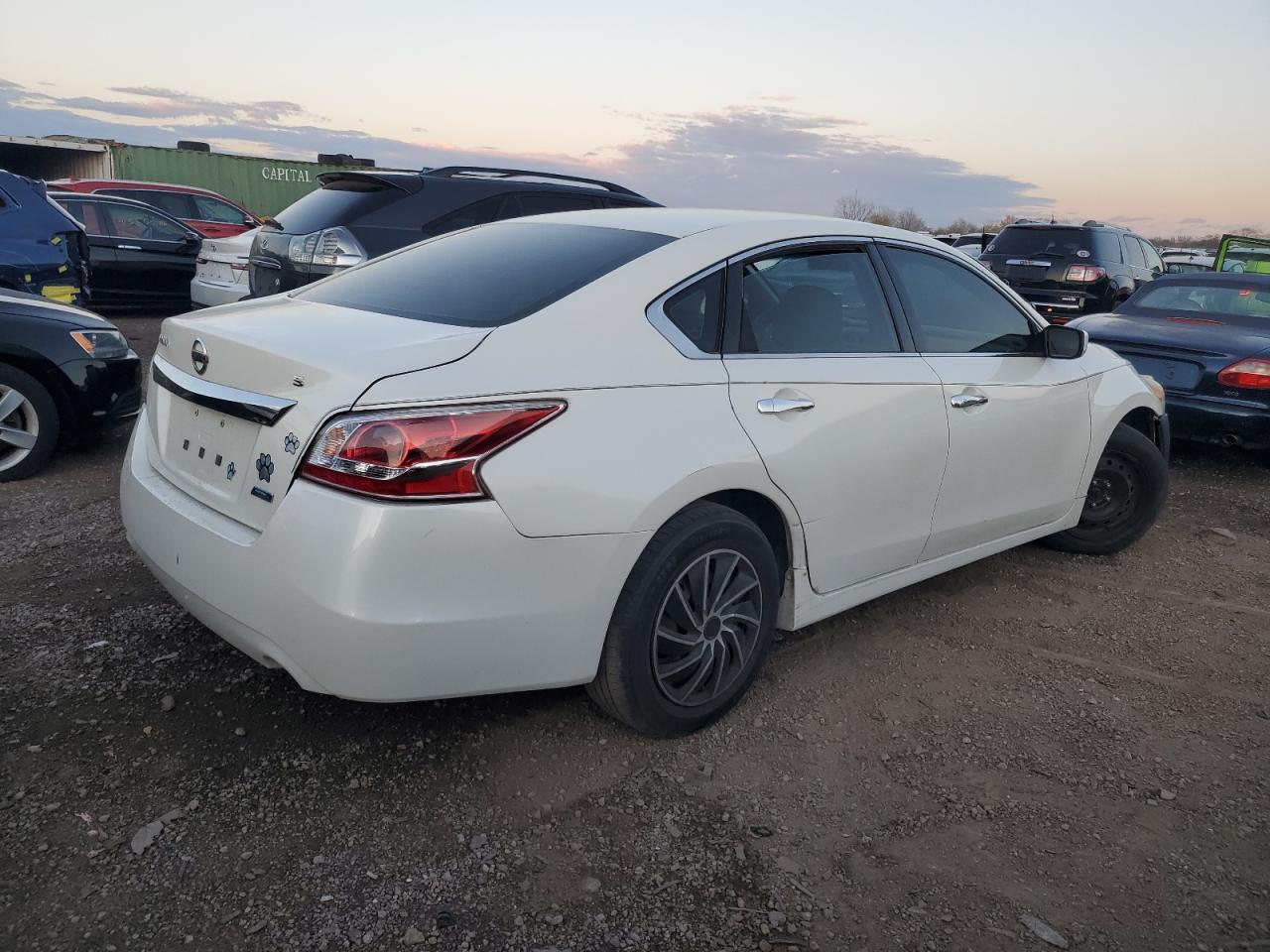 2014 Nissan Altima 2.5 - Image 3