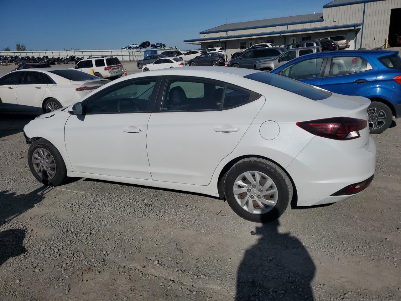 2020 Hyundai Elantra Se - Фото 2