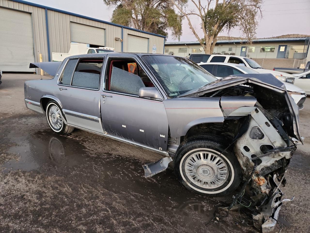 1991 Cadillac Deville - Фото 4