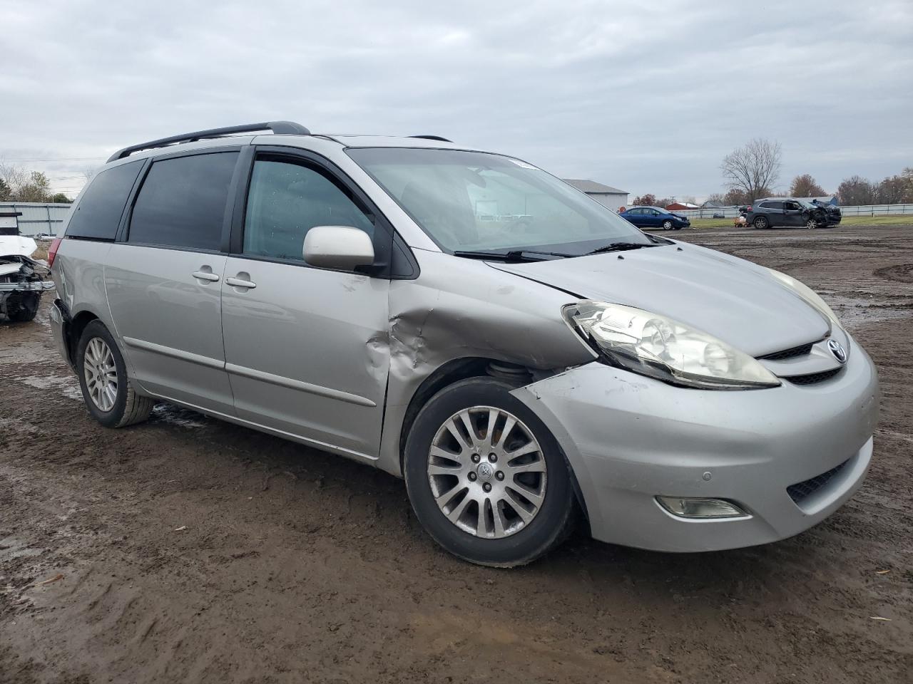 2010 Toyota Sienna Xle - Фото 4