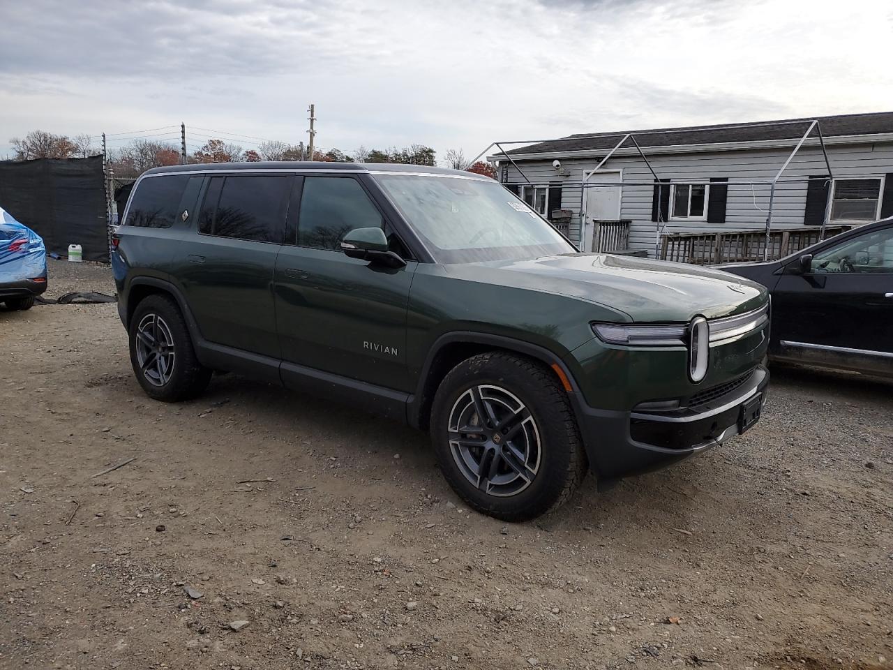 2025 Rivian R1S Adventure - Фото 4