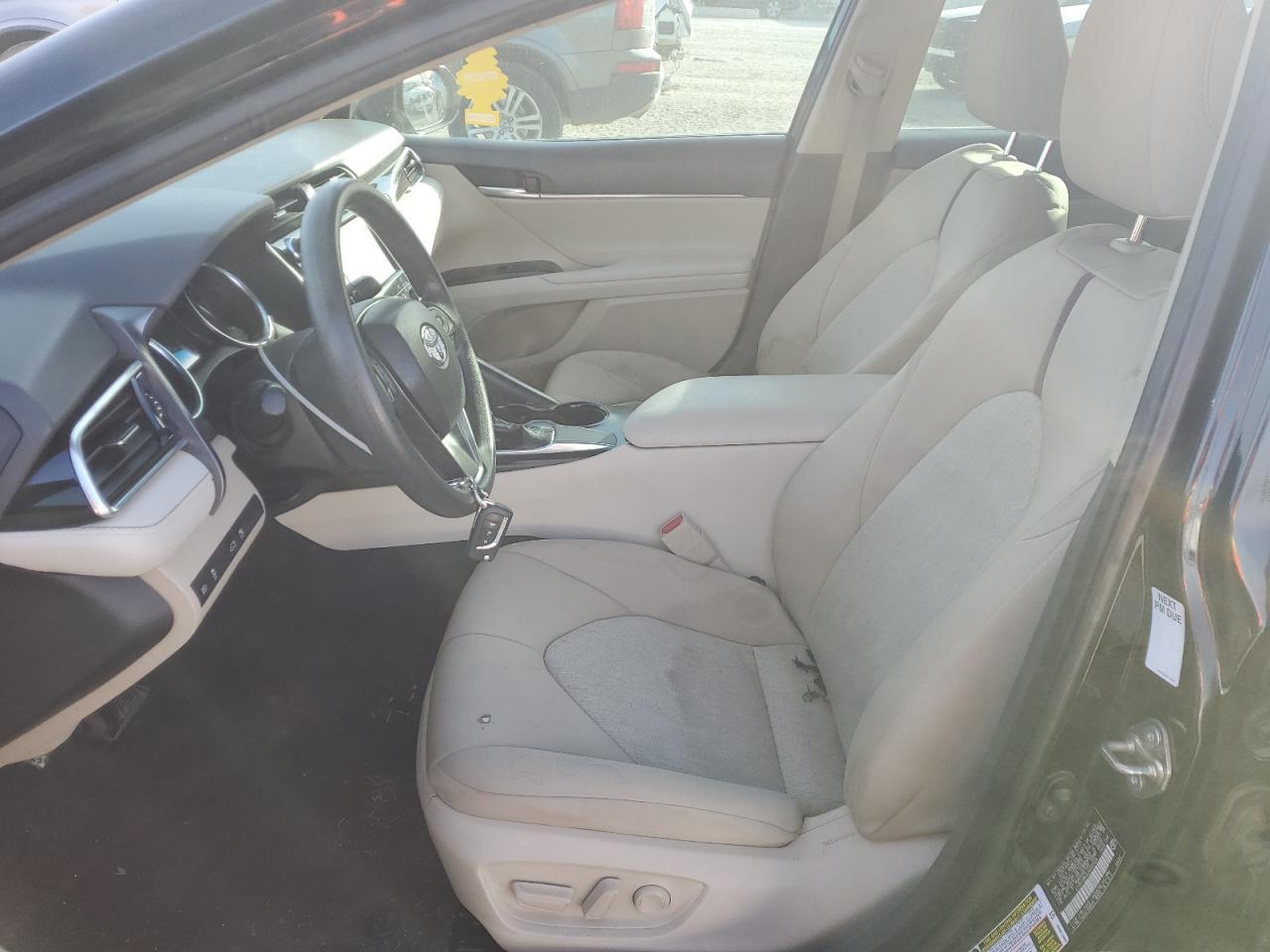 2018 Toyota Camry L - Фото 7