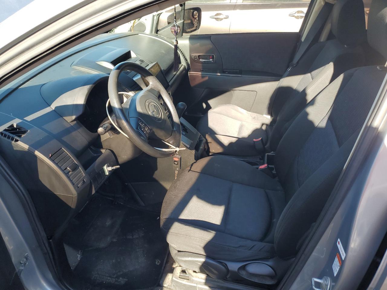 2010 Mazda 5 - Фото 7