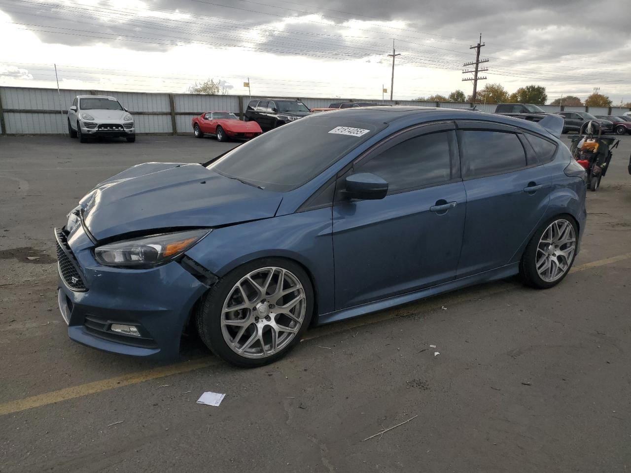 2018 Ford Focus St