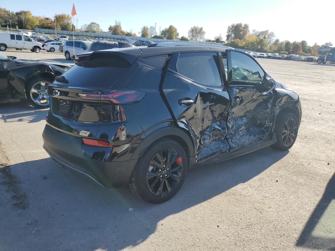 2023 Chevrolet Bolt Euv Premier - Image 3