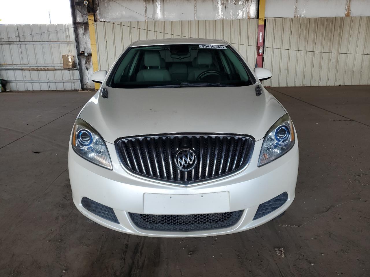 2016 Buick Verano - Image 5