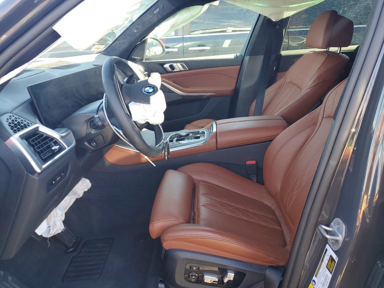 2025 BMW X5 xDrive50E - Фото 7