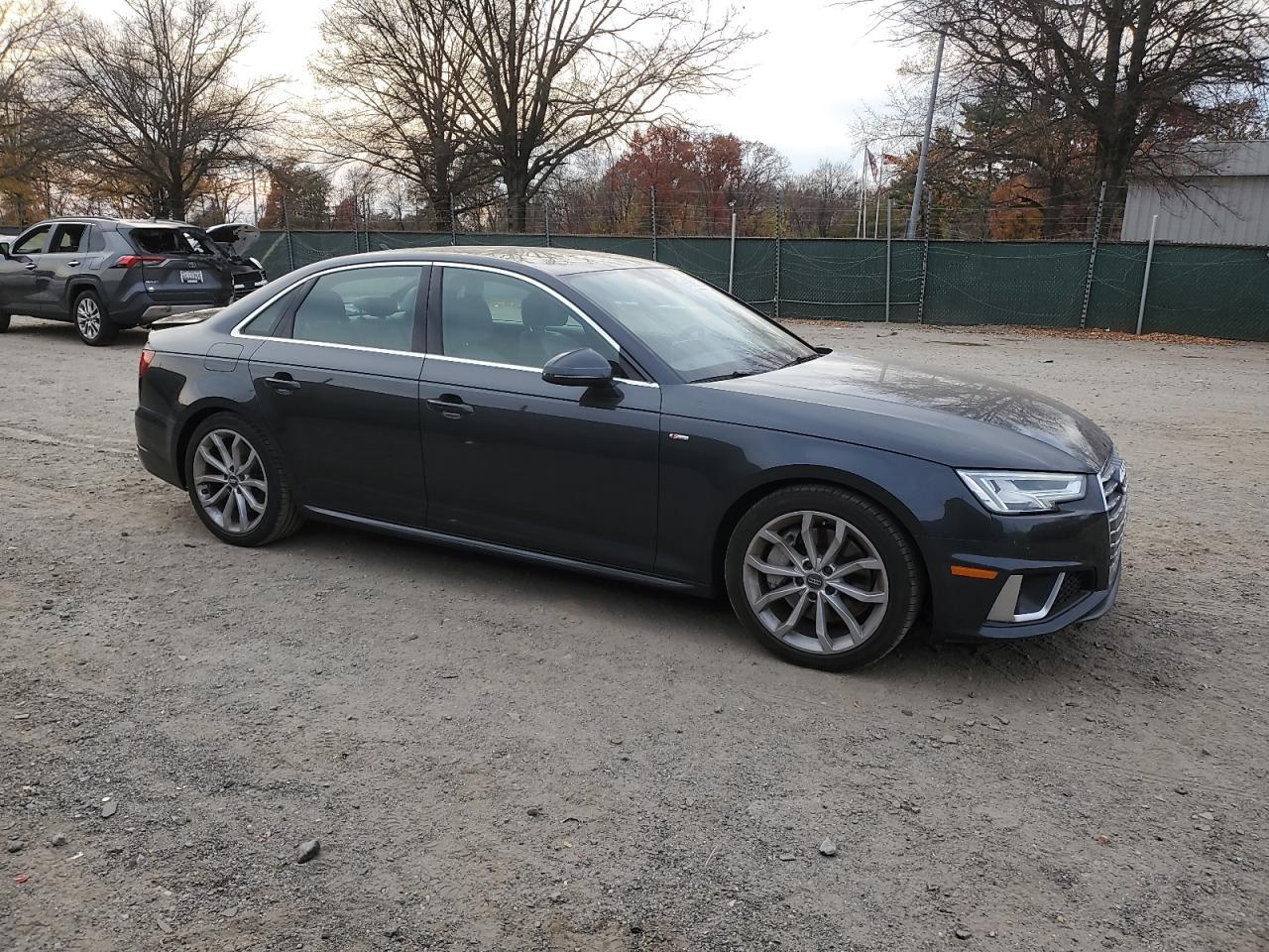 2019 Audi A4 Premium Plus - Фото 4