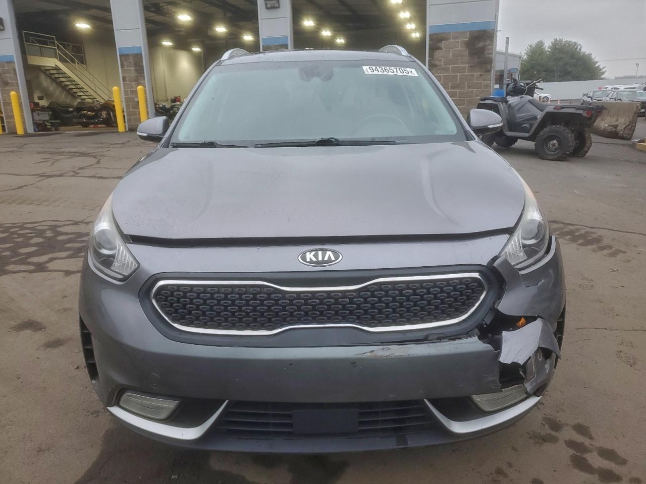 2017 Kia Niro Ex - Фото 5