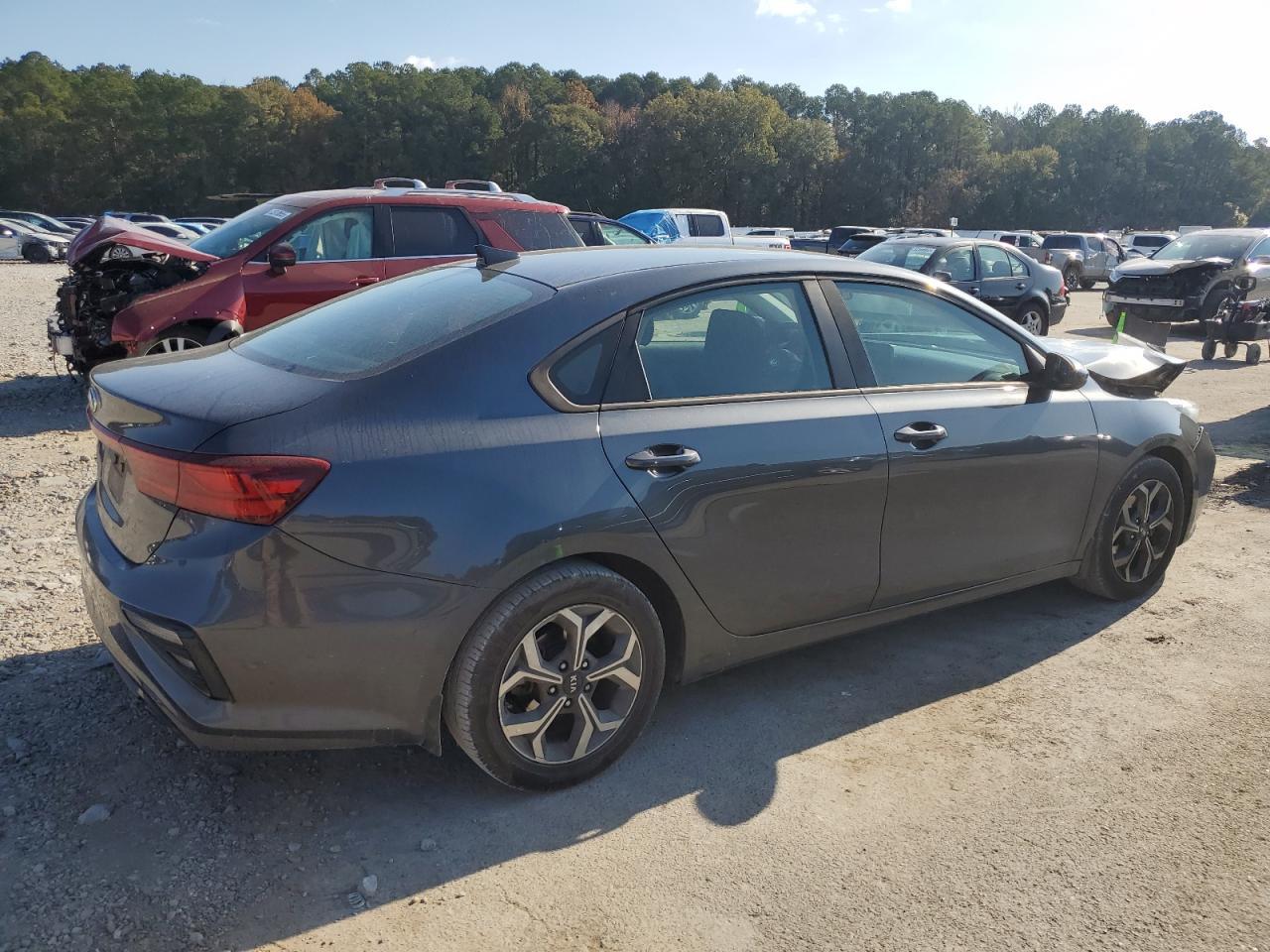2020 Kia Forte Fe - Фото 3