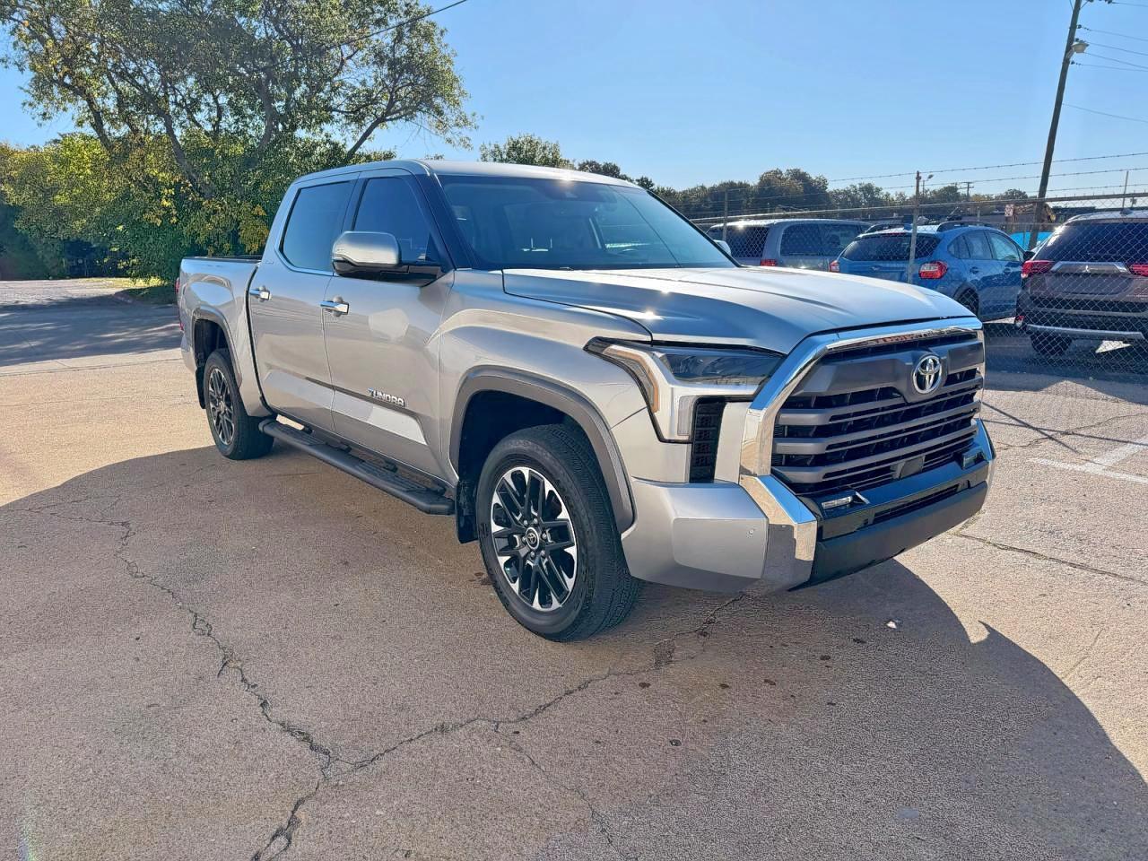 2024 Toyota Tundra Crewmax Limited