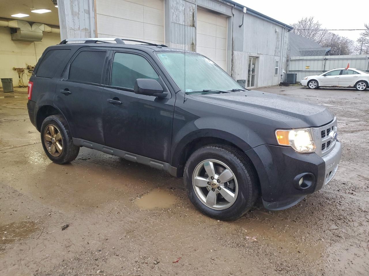 2012 Ford Escape Limited - Фото 4