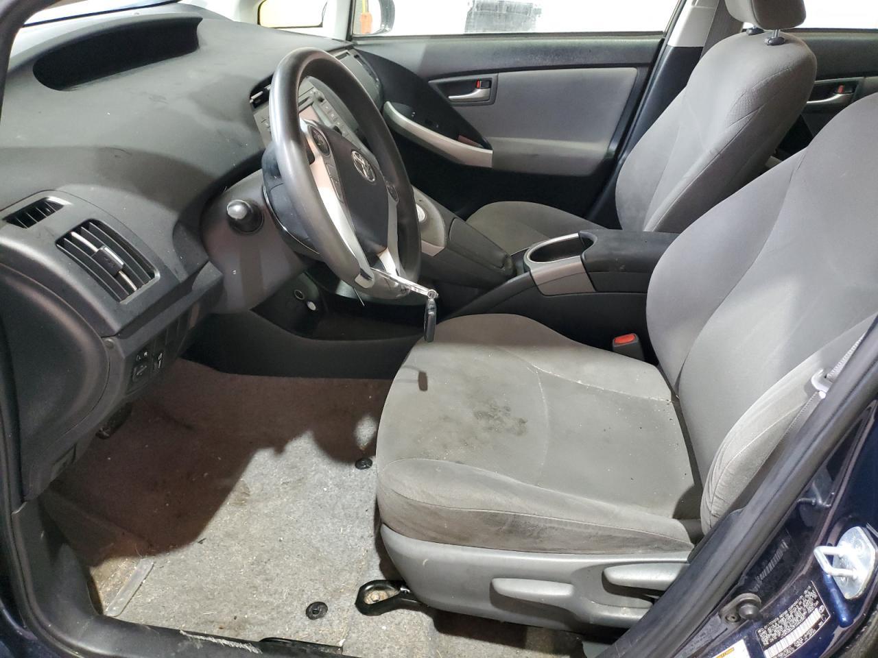 2015 Toyota Prius - Image 7
