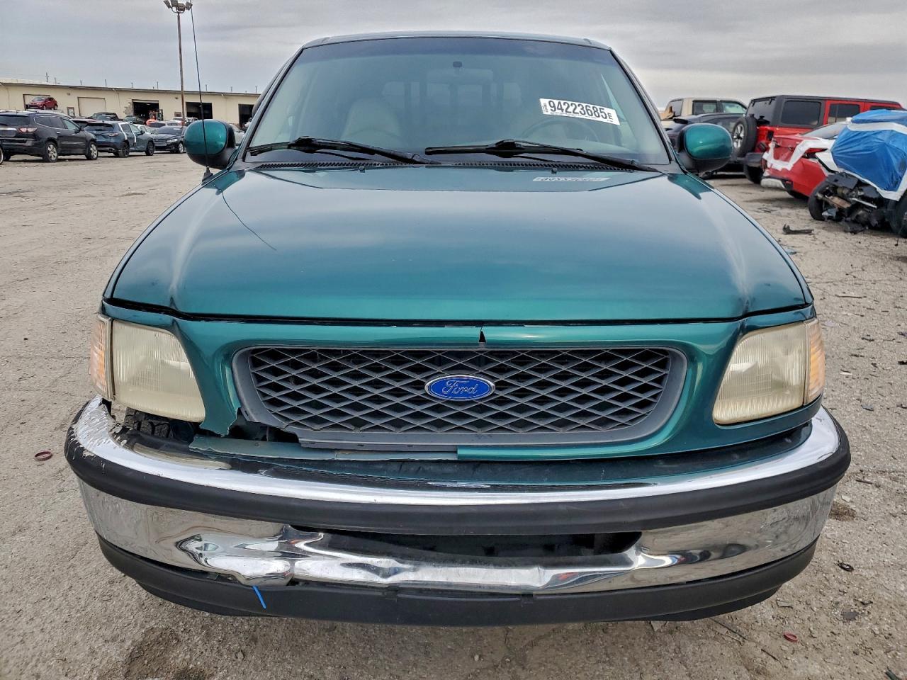 1997 Ford F150 - Фото 5