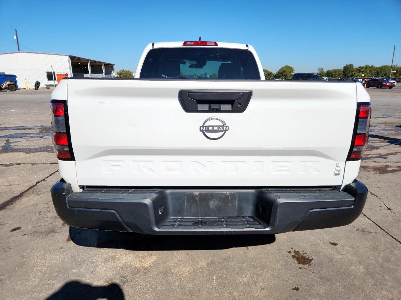 2024 Nissan Frontier S - Image 6