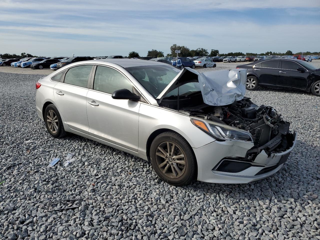 2016 Hyundai Sonata Se - Фото 4
