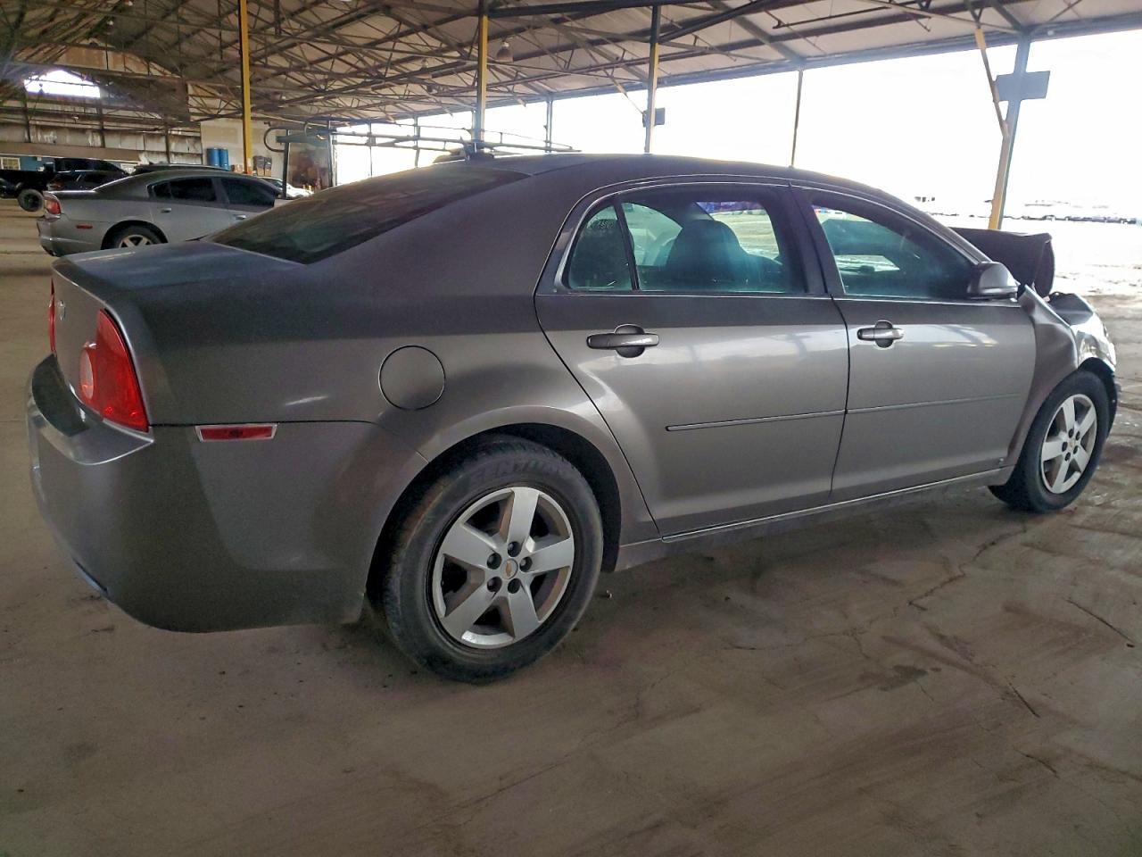 2010 Chevrolet Malibu 1Lt - Фото 3