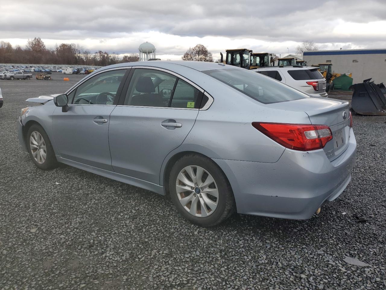 2015 Subaru Legacy 2.5I Premium - Фото 2