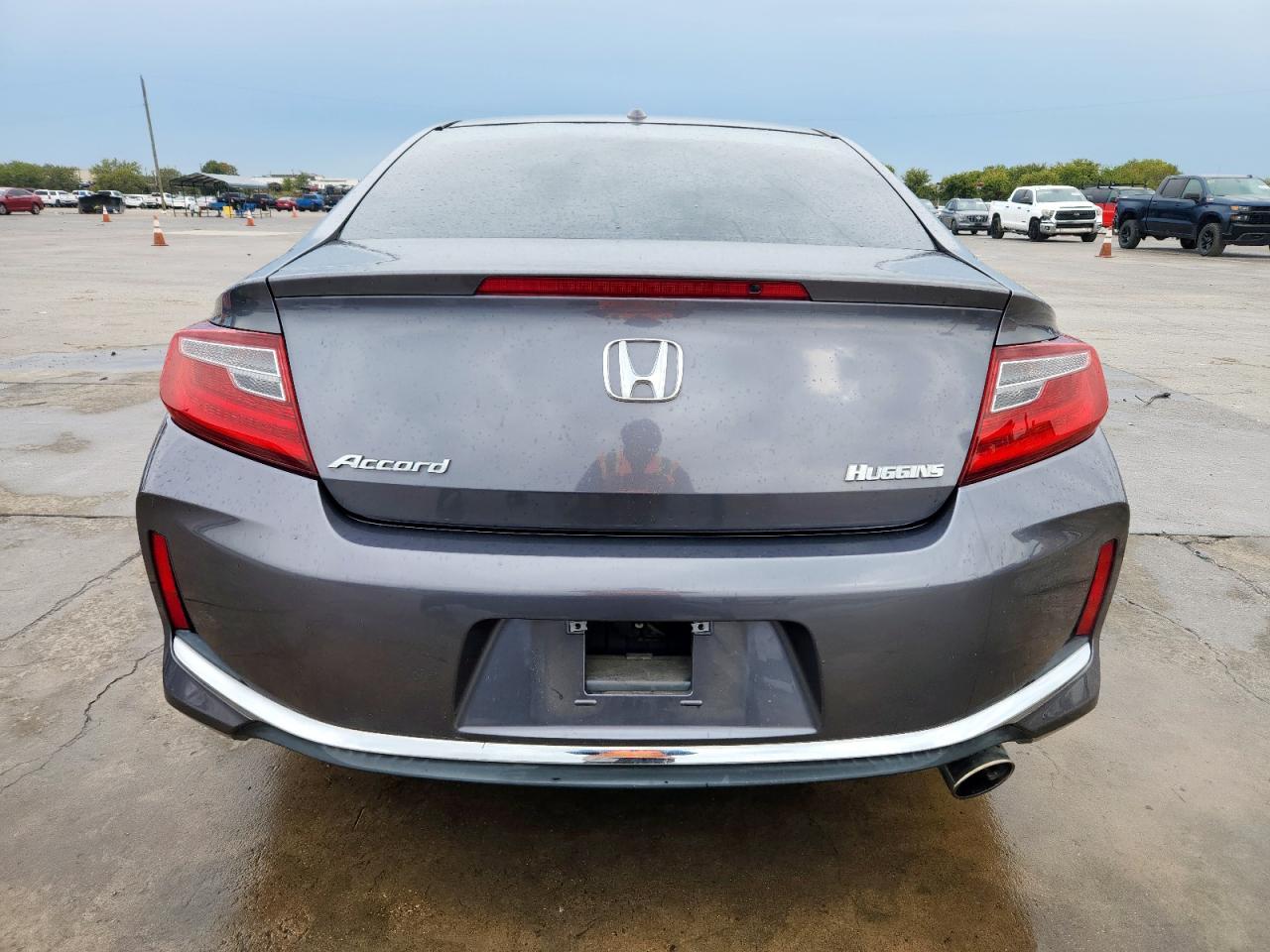 2017 Honda Accord Ex - Image 6