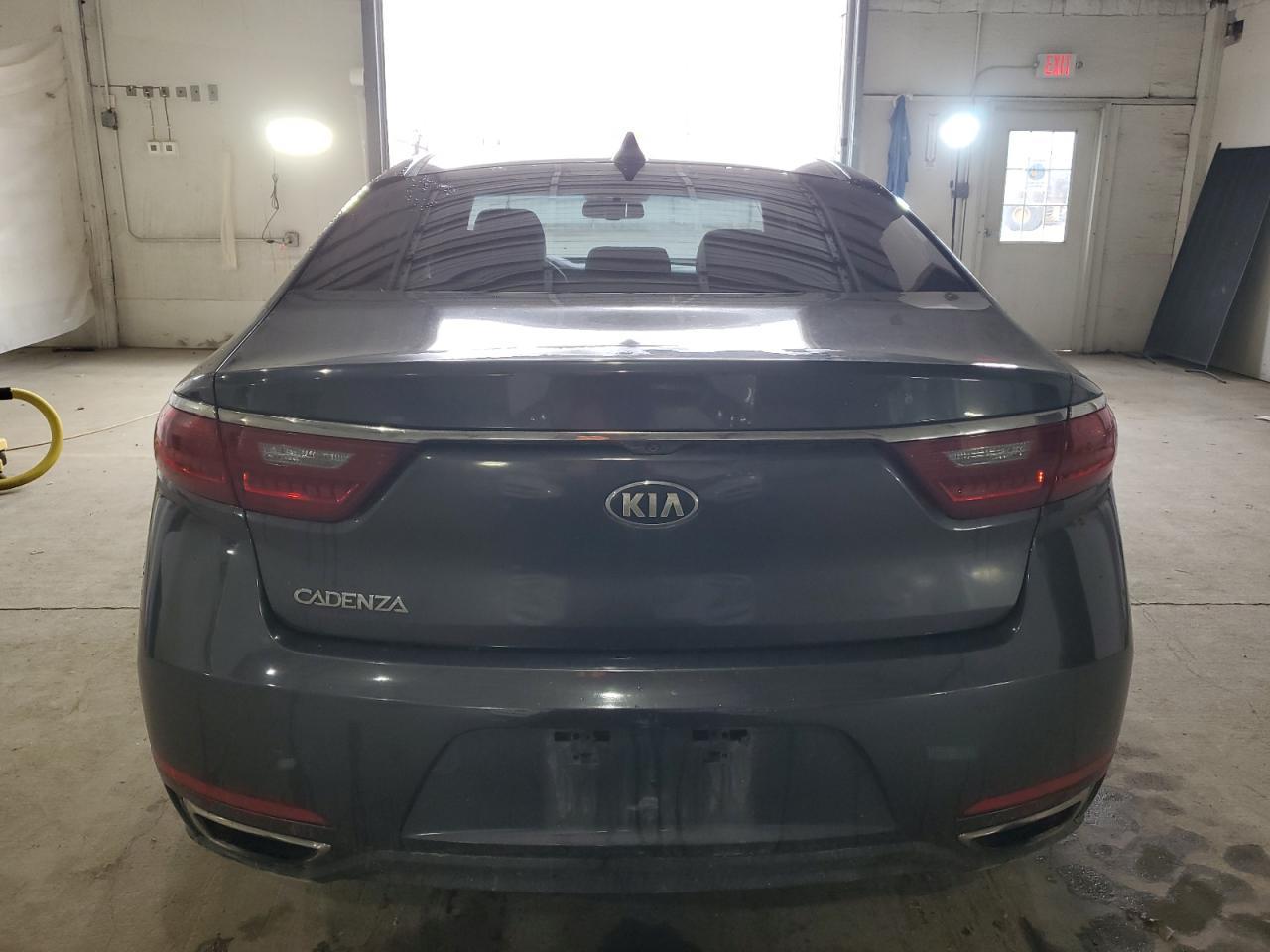 2017 Kia Cadenza Premium - Фото 6