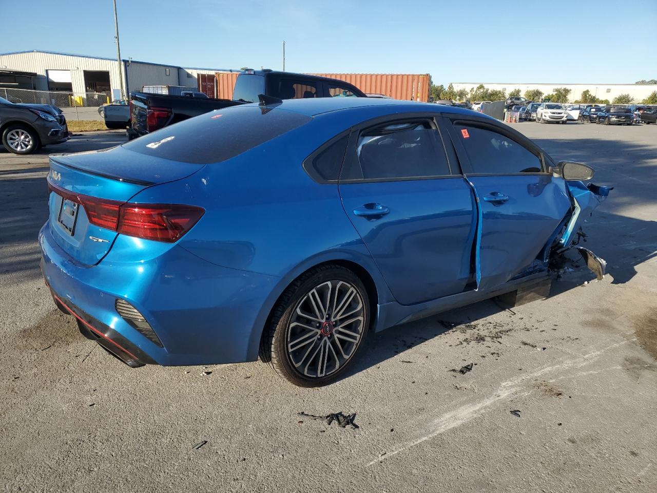 2022 Kia Forte Gt - Фото 3