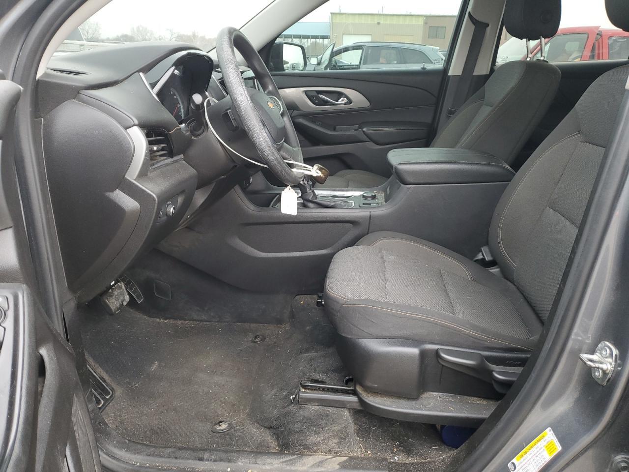 2021 Chevrolet Traverse Ls - Фото 7