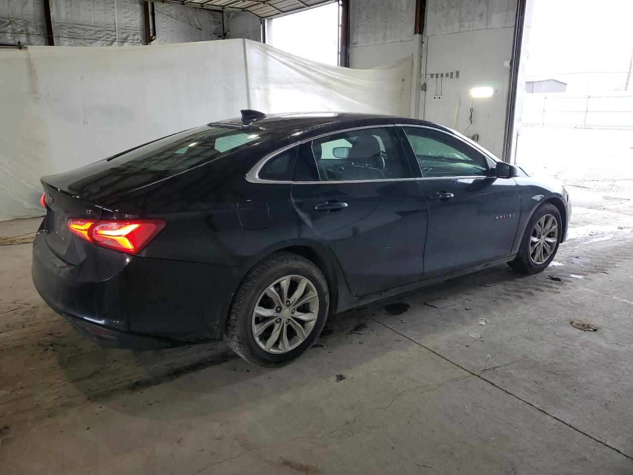 2020 Chevrolet Malibu Lt - Фото 3