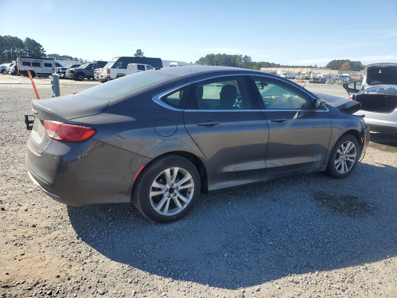 2016 Chrysler 200 Limited - Фото 3