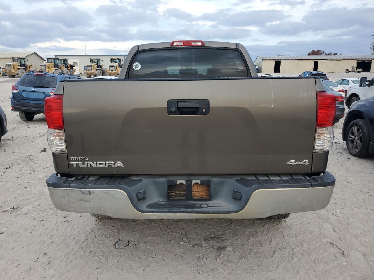 2013 Toyota Tundra Crewmax Sr5 - Фото 6