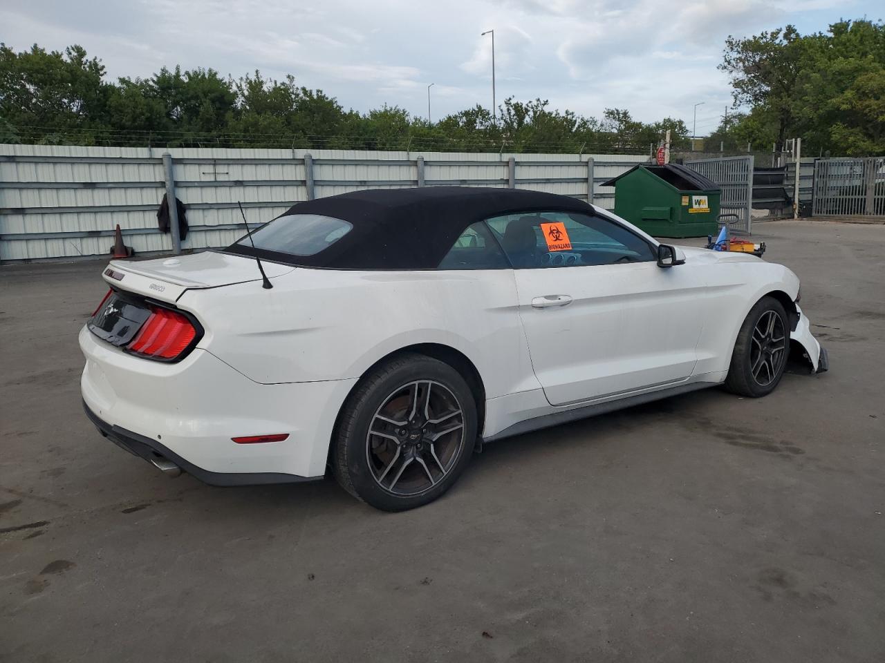 2018 Ford Mustang - Фото 3