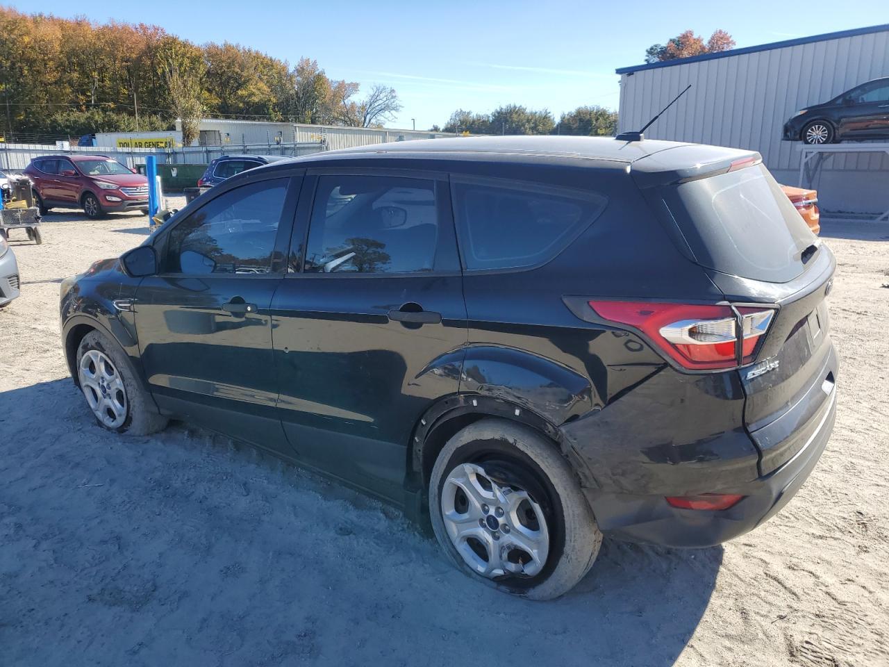 2017 Ford Escape S - Фото 2