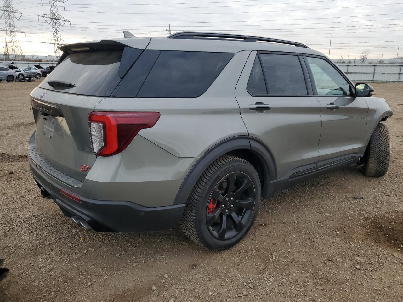 2020 Ford Explorer St - Фото 3