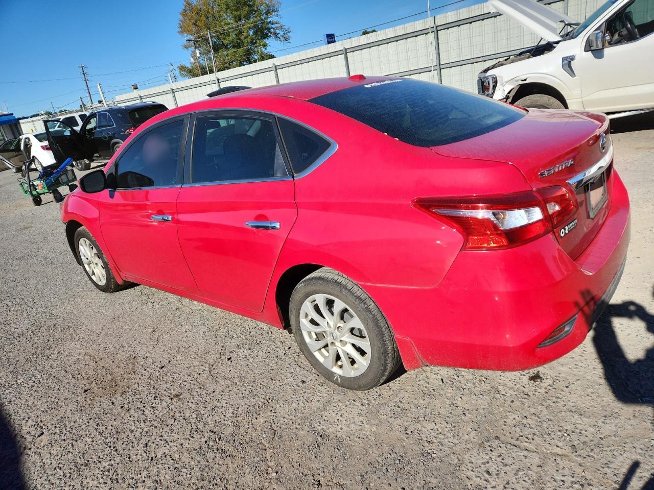 2019 Nissan Sentra S - Фото 2