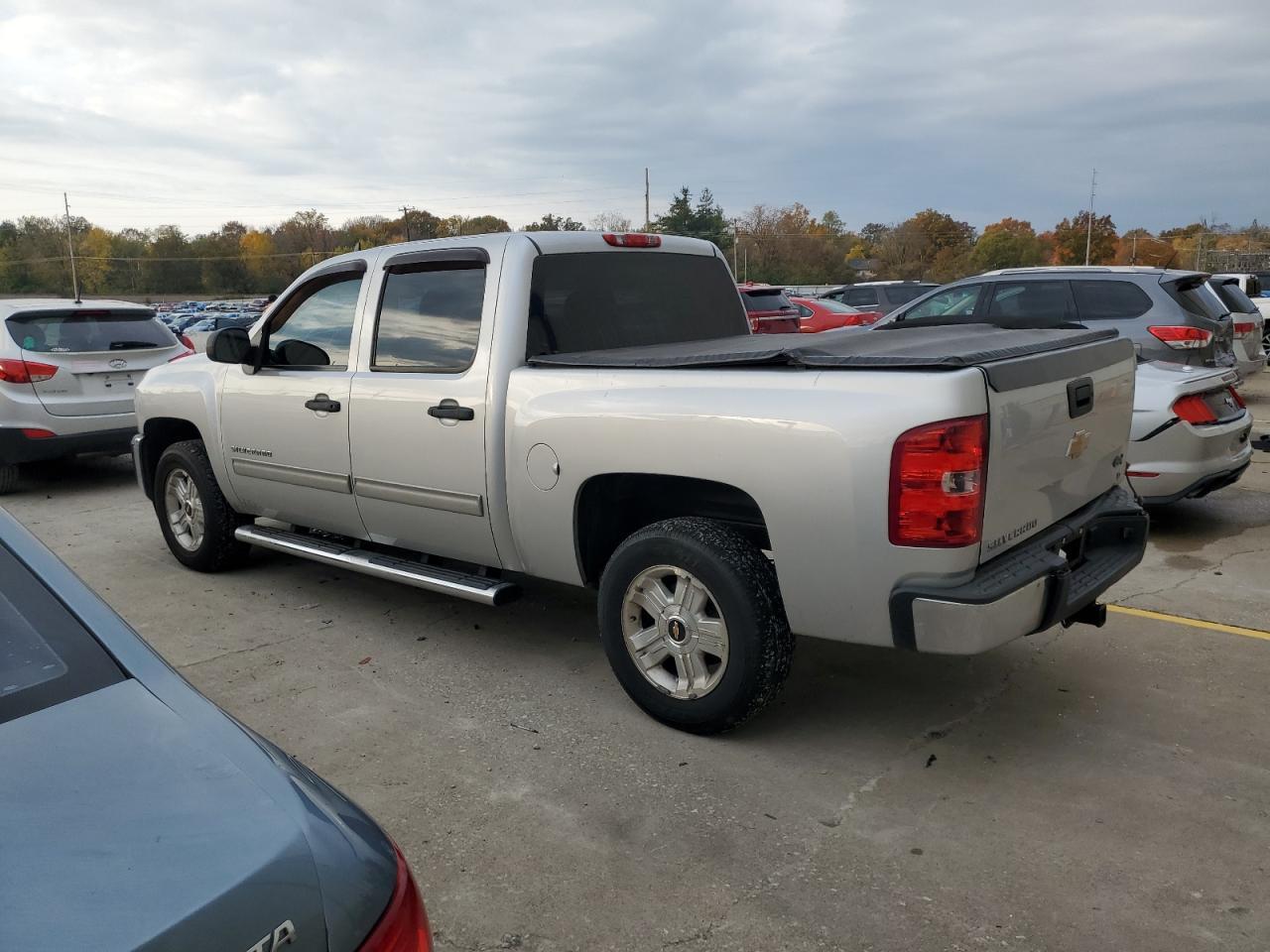 2013 Chevrolet Silverado C1500 Lt - Image 2