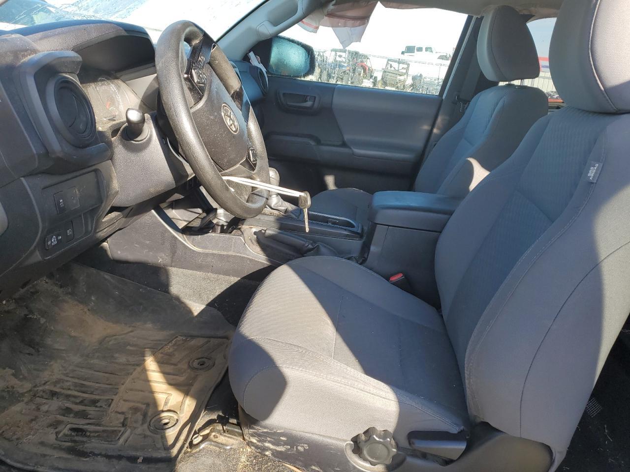 2021 Toyota Tacoma Access Cab - Image 7