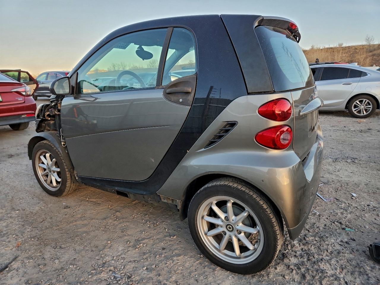 2009 Smart Fortwo Pure - Фото 2