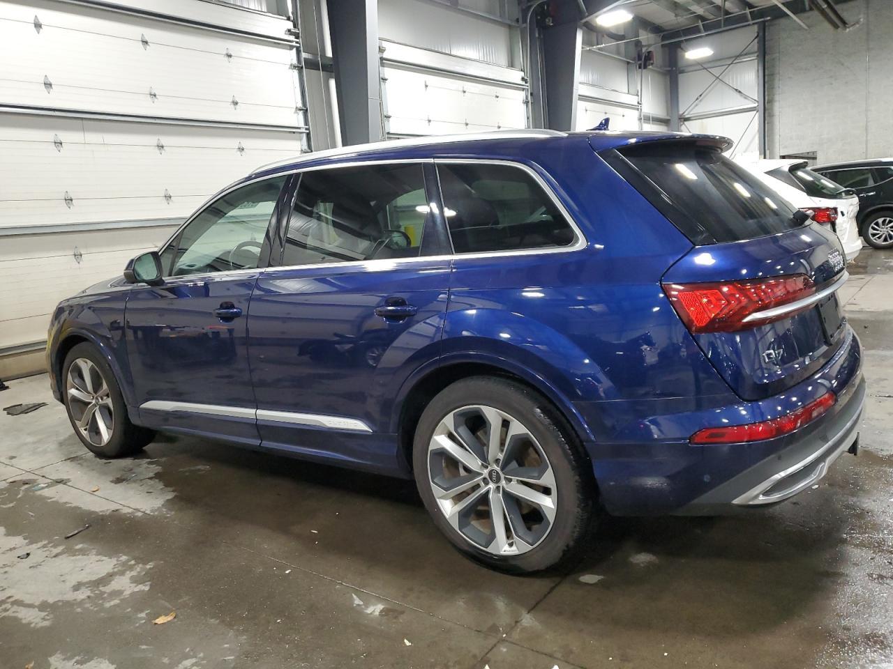 2021 Audi Q7 Premium Plus - Фото 2