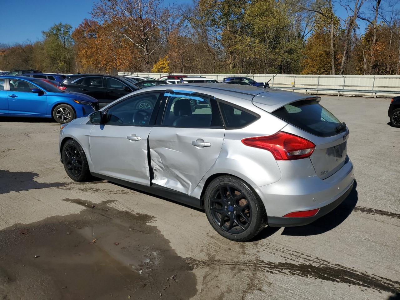 2016 Ford Focus Se - Фото 2