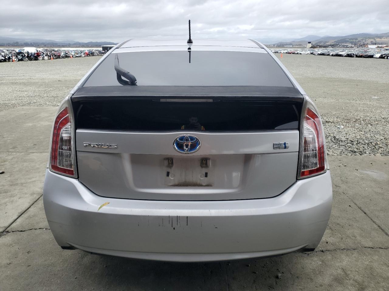 2013 Toyota Prius - Фото 6