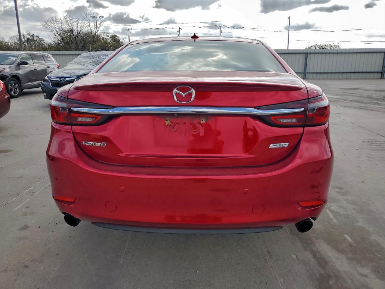 2018 Mazda 6 Signature - Image 6